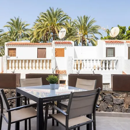 Home2book Charming Costa Adeje, Pool&terrace プラヤ・デ・ラス・アメリカス