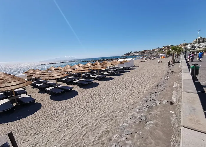 Апартаменти Home2book Charming Costa Adeje, Pool&terrace